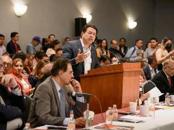 Mario Delgado defiende el proceso interno de Morena. ESPECIAL