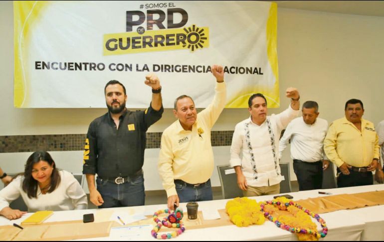 La dirigencia nacional del PRD se dio cita ayer en Guerrero. ESPECIAL