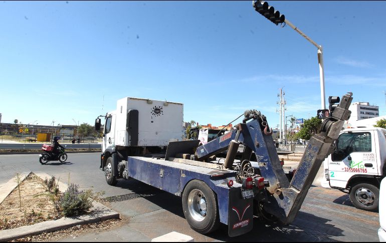 En caso de necesidad de arrastre de vehículos por parte de las grúas fuera de la ZMG hay costos por kilómetro. EL INFORMADOR / ARCHIVO