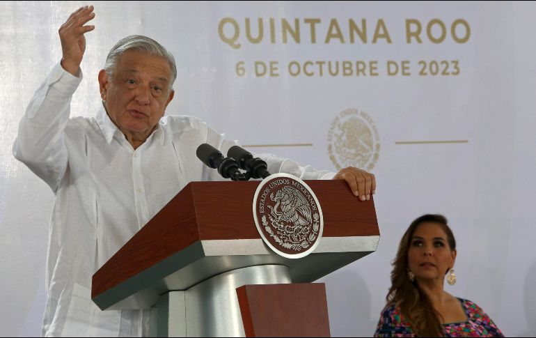 López Obrador recordó que Calica demandó al Gobierno de México por mil 500 millones de dólares de indemnización con el argumento de que el cierre del banco de material fue ilegal. EFE / A. Cupul