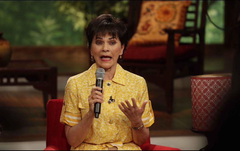 Confiesa la conductora que mucha gente la asocia con el chisme, pero ella dice que no le importa porque el morbo es parte de la naturaleza humana. SUN / ARCHIVO