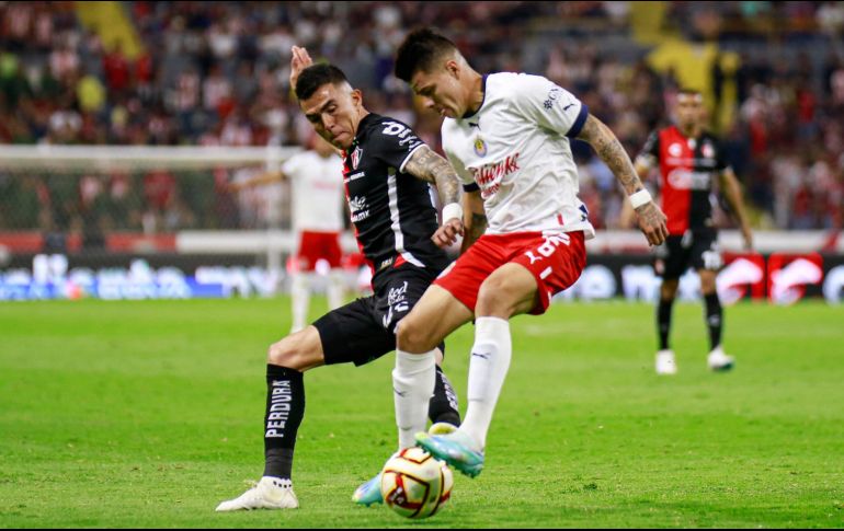 Será un partido atípico a causa del entorno complicado que rodea a las Chivas, sin embargo un Clásico Tapatío siempre será motivo de fiesta para una ciudad como Guadalajara. EL INFORMADOR / ARCHIVO