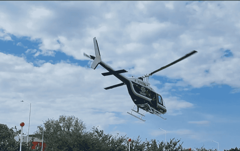 Las autoridades correspondientes buscan la manera de descender y recuperar el cuerpo. ESPECIAL