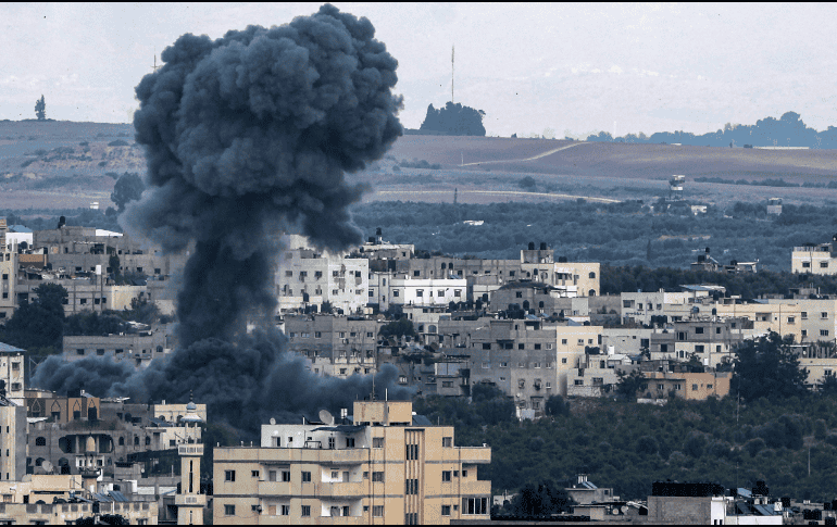 La Secretaría de Relaciones Exteriores anunció que suman más de 500 mexicanos en la zona de guerra. ESPECIAL.