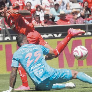 Le hacen la diablura al Querétaro 