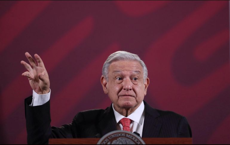 En la mañanera en Palacio Nacional, López Obrador no quiso revelar los planes del exsecretario de Gobernación. EFE / S. Gutiérrez