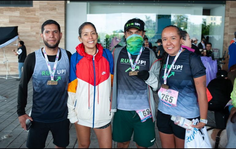 Mike Hernández, Paulina Guillén, Héctor Gómez y Marisol Rivera. GENTE BIEN JALISCO/ Servando Gómez