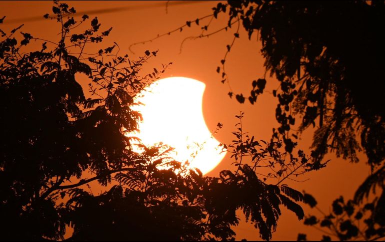 El próximo 8 de abril ocurrirá el eclipse solar en el que en esta ocasión México será protagonista. AFP / ARCHIVO