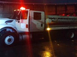 Los pasos a desnivel tienen agua de entre 40 centímetros y un metro de altura. CORTESÍA/Bomberos de Zapopan