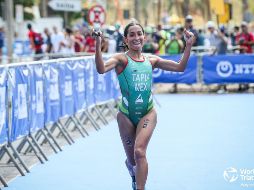 La mexicana terminó su prueba detrás de la norteamericana Katie Zafere y la italiana Alice Betto. ESPECIAL / WORLD TRIATHLON