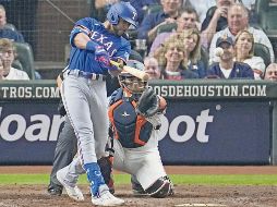 Leody Taveras conectó un cuadrangular solitario en el quinto episodio. AP