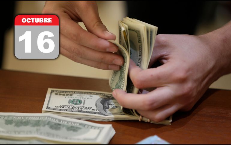 Hoy, la mejor opción en la compra del dólar -en este momento de la mañana- es en Citibanamex y la venta, en Banco Azteca. AP / ARCHIVO