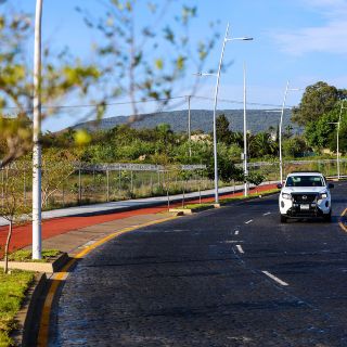 Inauguran Paseo Royal Country hacia Periférico Poniente