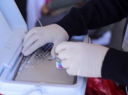 Invitan a la población a acudir a su centro de salud más cercano para mantenerse protegido de cara a la temporada invernal que está cerca de comenzar. EL INFORMADOR / ARCHIVO