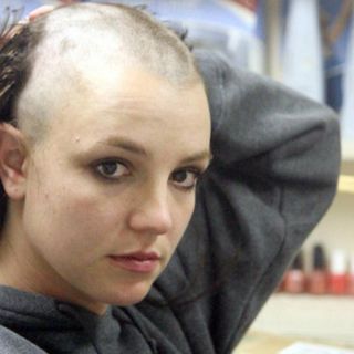 Esta es la impactante razón por la que Britney Spears se rapó en 2007