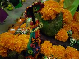 Familias de comunidades fronterizas construyen altares con productos de México, pero que algunos de estos están prohibidos o son sometidos a revisión. NTX / ARCHIVO