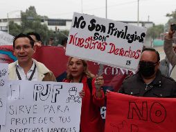 El dirigente sindical también desmintió que haya habido diálogo con el coordinador de la bancada de Morena. SUN/D. Simón.