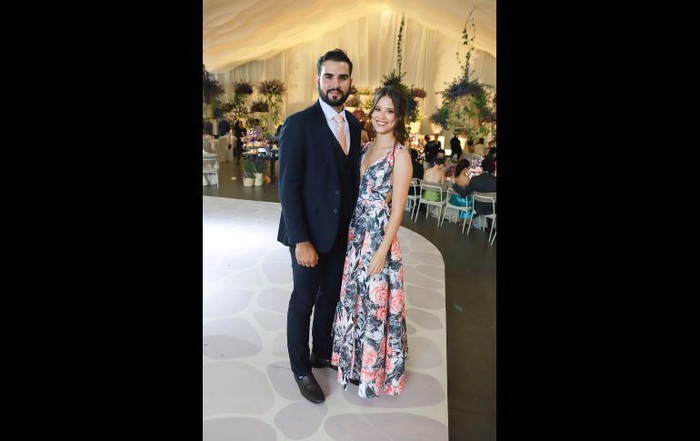 Jorge Fernández y Ana Patty Buenfil. GENTE BIEN JALISCO/ TONY MTZ @tonymtzphoto