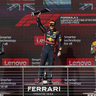 Abuchean a Verstappen en Austin y corean el nombre de "Checo" Pérez (VIDEO)