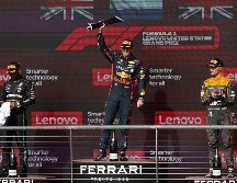 Durante la entonación del himno de Países Bajos se escuchó a coro “Checo, Checo”. EFE/ A. DAVIS