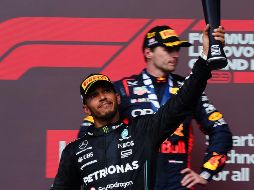 Lewis Hamilton y Charles Leclerc podrían ser descalificados. EFE/ S. THEW