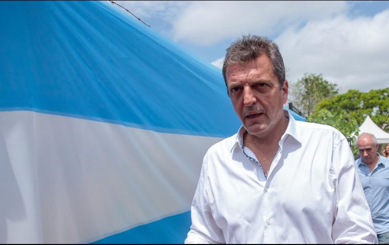 Sergio Maasa se enfrentaría al ultraderechista Javier Milei en segunda vuelta, según el conteo oficial. Xinhua.