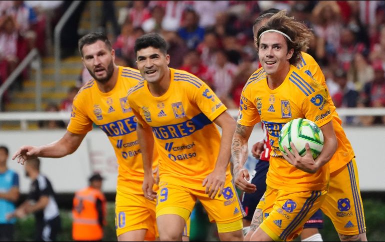 Tigres arribará a la Perla Tapatía con 25 puntos y cerca de la punta, mientras que los rojiblancos con 21 dentro del Top-5 de la tabla de la Liga MX. IMAGO7