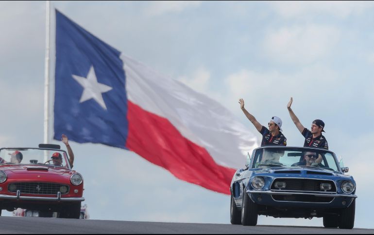 El piloto mexicano, Sergio Pérez, buscará resurgir en el Gran Premio de México. EFE/ A. DAVIS.
