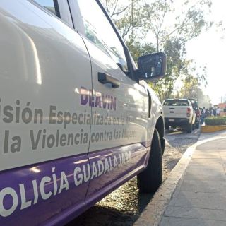 Detienen a un hombre por tocar a una menor de 11 en el transporte público