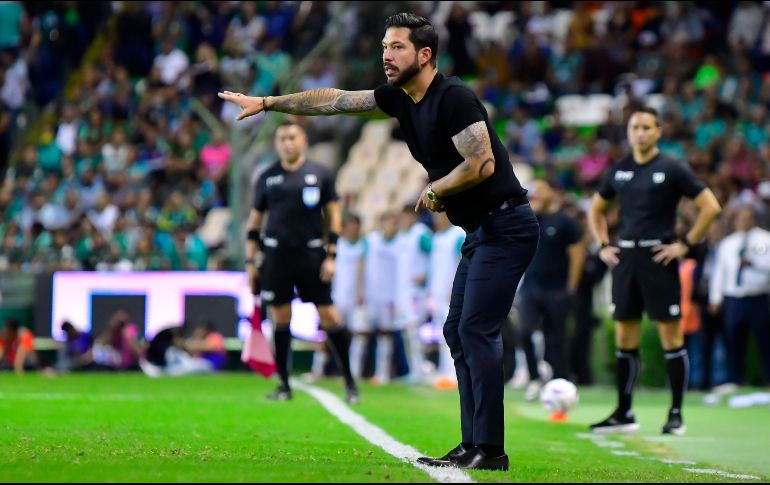 Benjamín Mora se presenta con determinación para superar obstáculos. IMAGO7.