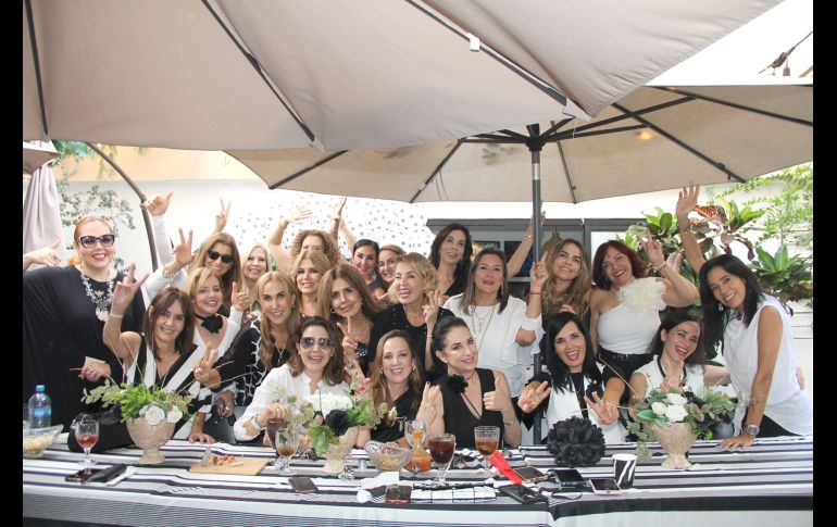 Lorena, Valeria, Ale y Laura celebran su cumpleaños. GENTE BIEN JALISCO/ Esmeralda Escamilla