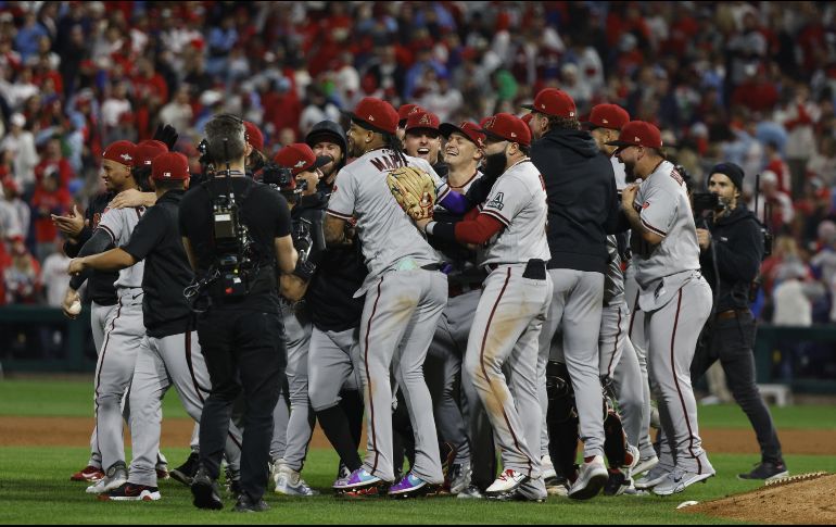 Esto es lo que tienes que saber de los texanos y los D-backs. EFE/ J. LANE.