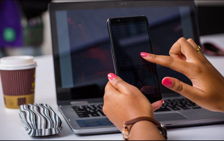 En beneficio de todos los mexicanos, la Cámara de Diputados aprobó una reforma en la que las garantías de todos los electrónico deberán ser mayor a un año. Unsplash.