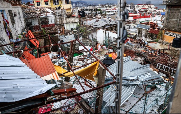 Con este crédito pueden recuperar su patrimonio, como podrían ser: línea blanca, electrodomésticos, material de construcción y muebles. EFE / D. GUZMÁN