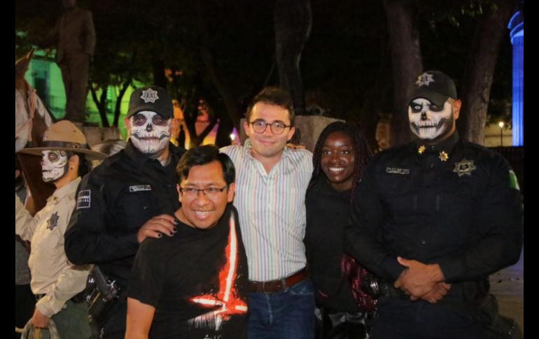 En un comunicado la dependencia djio que desde hoy y hasta el próximo 4 de noviembre, recorrerán plazas comerciales, y lugares emblemáticos de Guadalajara para llevar la tradición a las y los tapatíos. CORTESÍA