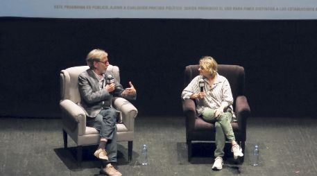 La actriz (izquierda) participó en una charla, en el marco del FICM. AP