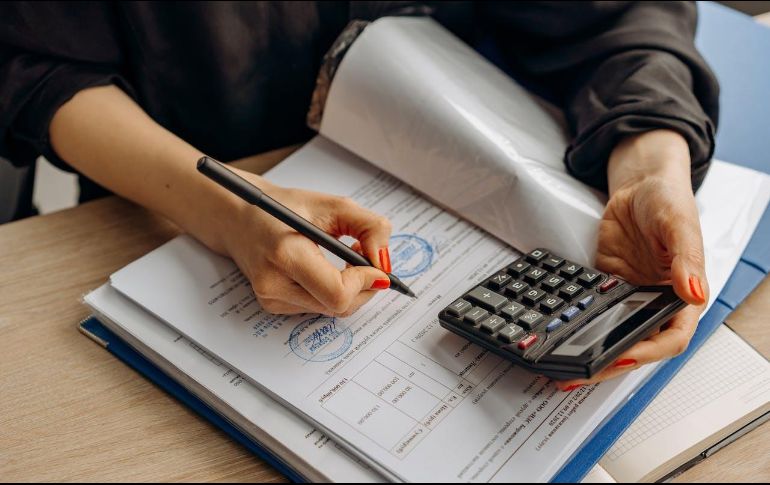 El tiempo que durarás en el Buró de Crédito es proporcional al tamaño de la deuda que tengas. Pexels.