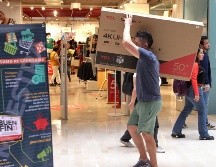 Normalmente las tiendas cometen errores en el etiquetado y deben respetar el precio, si no lo hacen, te decimos qué hacer. EL INFORMADOR/ Archivo.