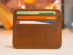 Las tarjetas de crédito son muy utilizadas en la vida diaria. UNSPLASH/ Foto de Stephen Phillips