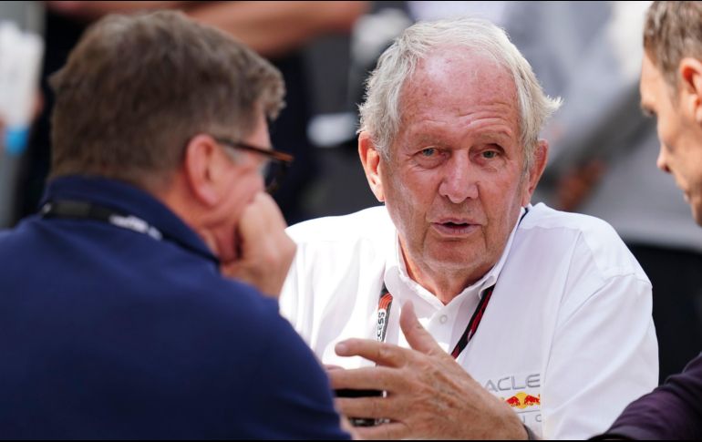 Helmut Marko y Christian Horner aseguraron la continuidad de Pérez en el equipo. IMAGO7.