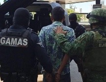 Las personas usaban un artefacto que aparentemente se utiliza para moler marihuana, por lo que los uniformados les realizaron una inspección conforme al protocolo. CORTESÍA