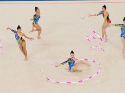 El equipo de gimnasia rítmica mexicano conquistó la medalla de plata. ESPECIAL/ @COM_Mexico