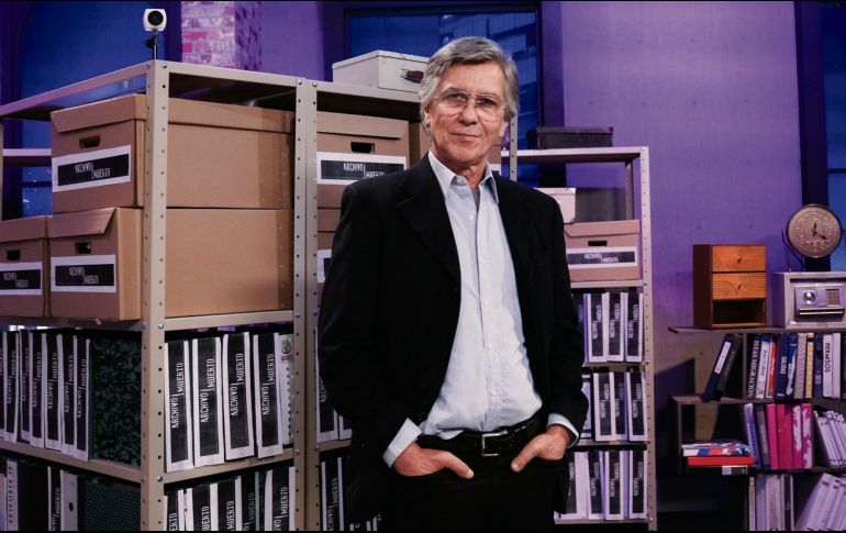 El actor Rafael Sánchez Navarro se muestra en su faceta de conductor. CORTESÍA