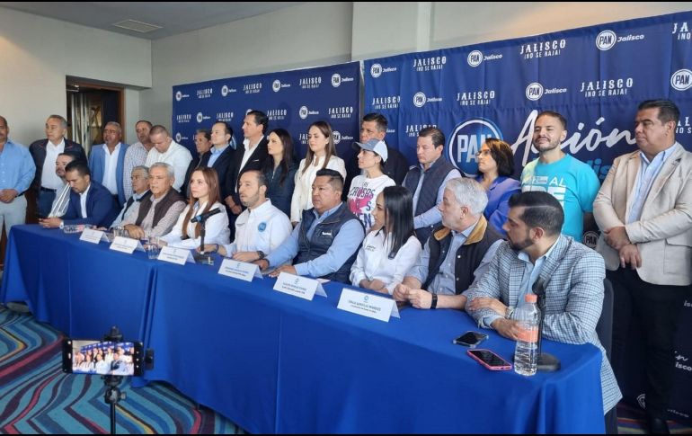 En rueda de prensa el dirigente del PAN, Marko Antonio Cortés aseguró que van a ganar la gubernatura con rostro de mujer. EL INFORMADOR / J. VELAZCO