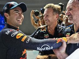 Checo Pérez necesitaba hacer una gran carrera para no permitir que se acortara la distancia entre él y Hamilton el el campeonato mundial de pilotos, y aunque no ganó, consiguió un gran resultado. AFP / ARCHIVO