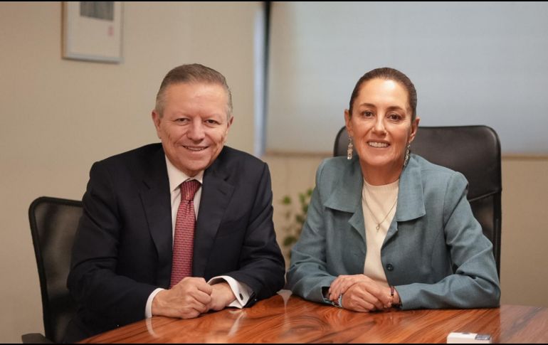 El equipo de Sheinbaum compartió una fotografía para anunciar la colaboración que llevarán a cabo el ministro y la exjefa de Gobierno de la Ciudad de México. EFE/Prensa Claudia