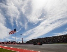 Checo Pérez está cerca de asegurar el segundo lugar del campeonato de pilotos de la temporada 2023. AFP / ARCHIVO