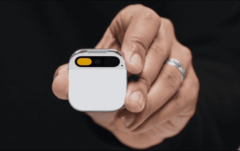 Ai Pin se considera un wearable a efectos prácticos. ESPECIAL / HUMANE AI PIN