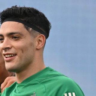 Raúl Jiménez vuelve a hacer un gol después de 612 días