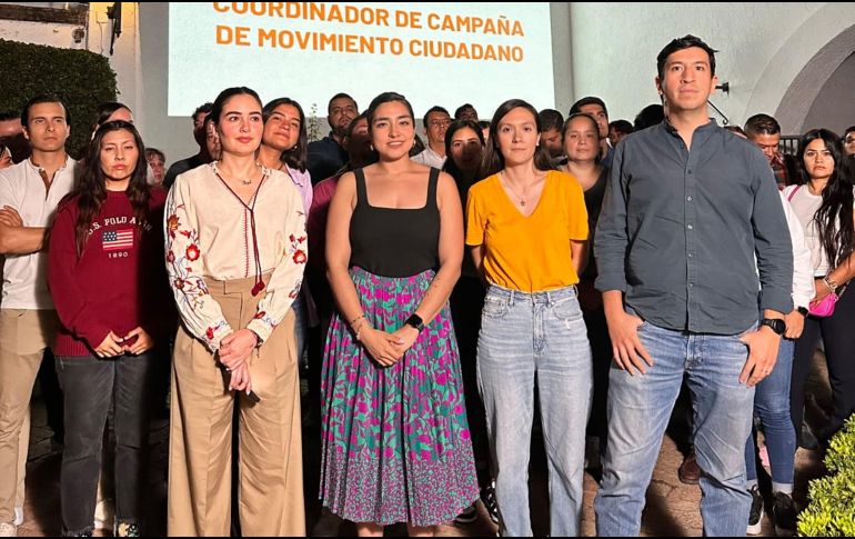 Durante el mensaje, la dirigencia del partido del arbolito también críticó que en este edificio, las autoridades le han cerrado las puertas madres de desaparecidos y a víctimas de violencia de género. CORTESÍA